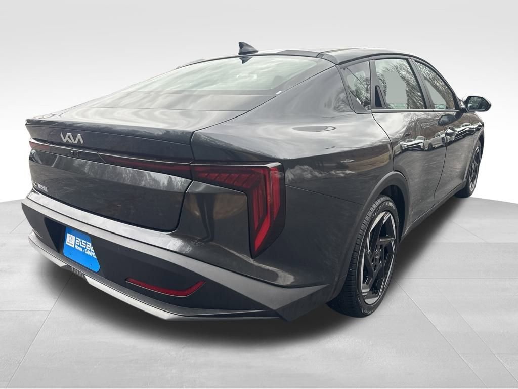 Used 2025 Kia K4 EX image 9