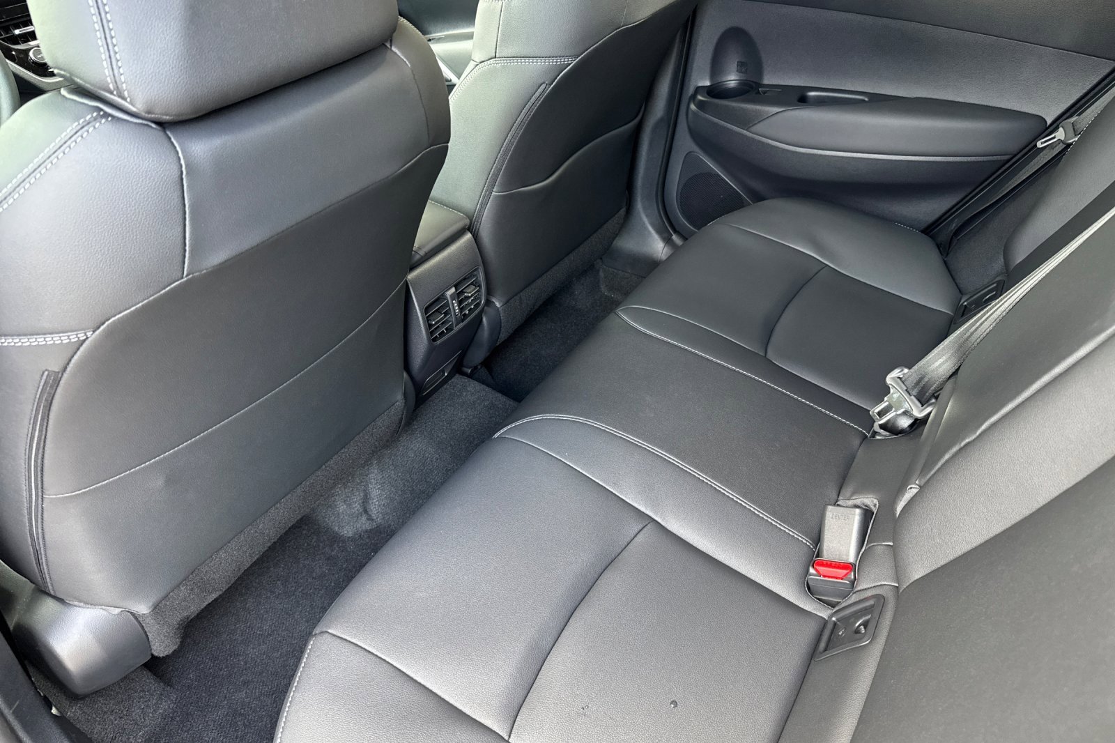 New 2026 Toyota Corolla Cross XLE image 5