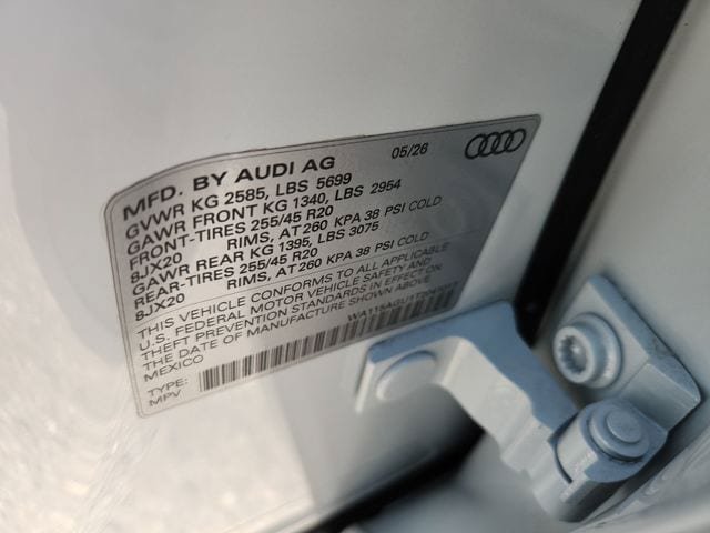 New 2026 Audi SQ5 Premium AWD/4WD image 30