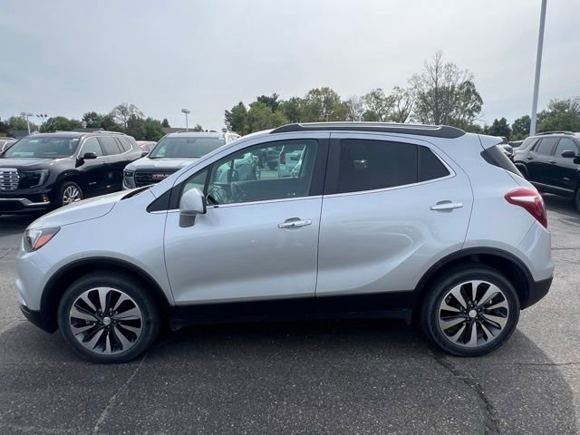 Used 2022 Buick Encore Preferred w/ Safety Package AWD/4WD image 2