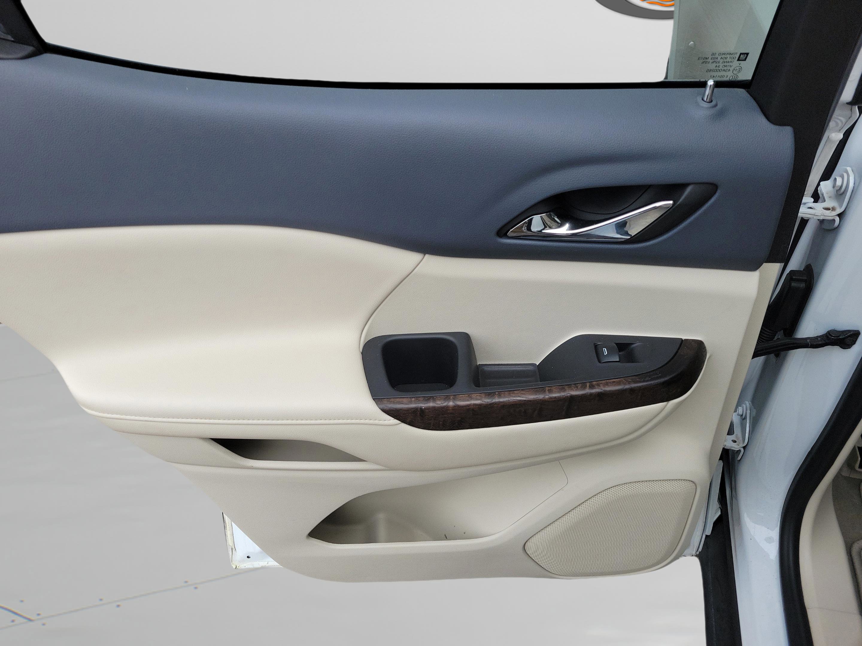 Used 2021 GMC Acadia Denali w/ Denali Technology Package image 31