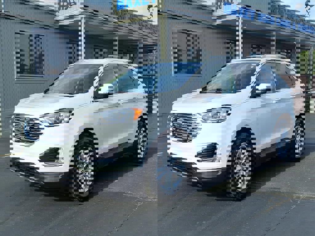 Certified 2019 Ford Edge SEL w/ Equipment Group 201A