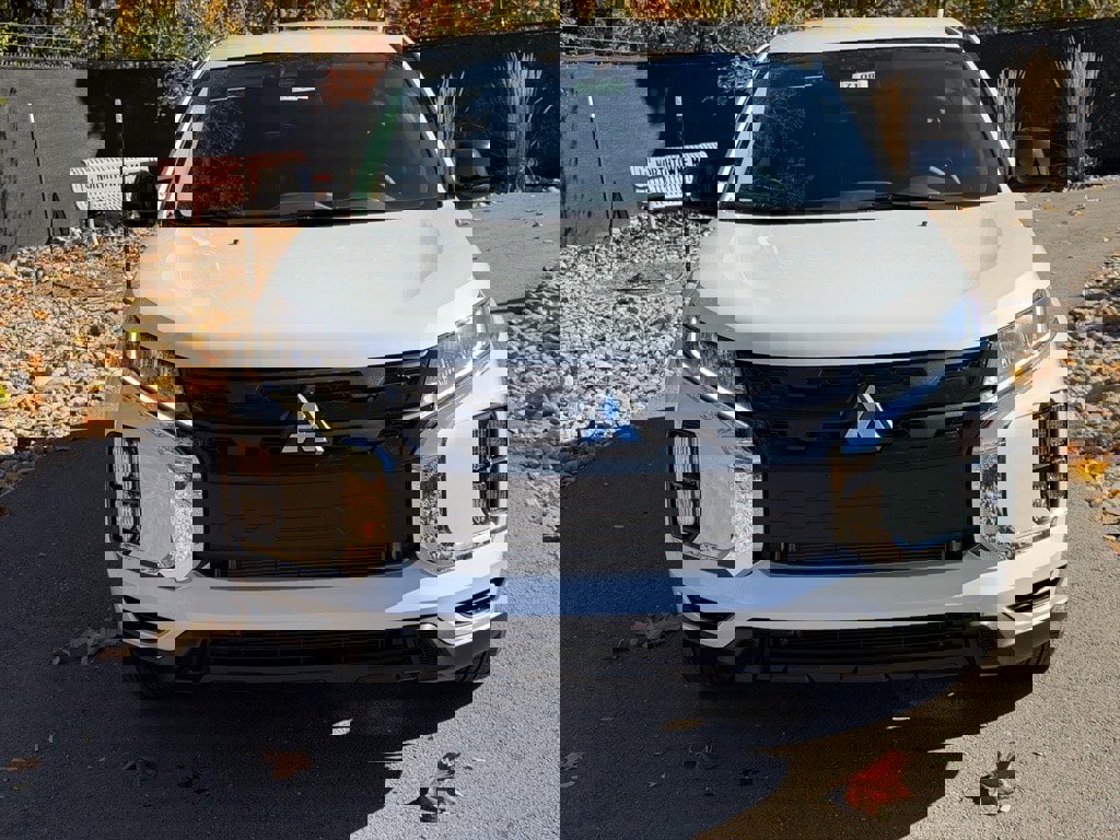 New 2025 Mitsubishi Outlander Sport LE image 8