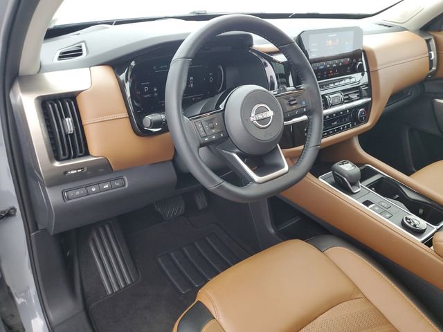 Used 2023 Nissan Pathfinder Platinum AWD/4WD image 20