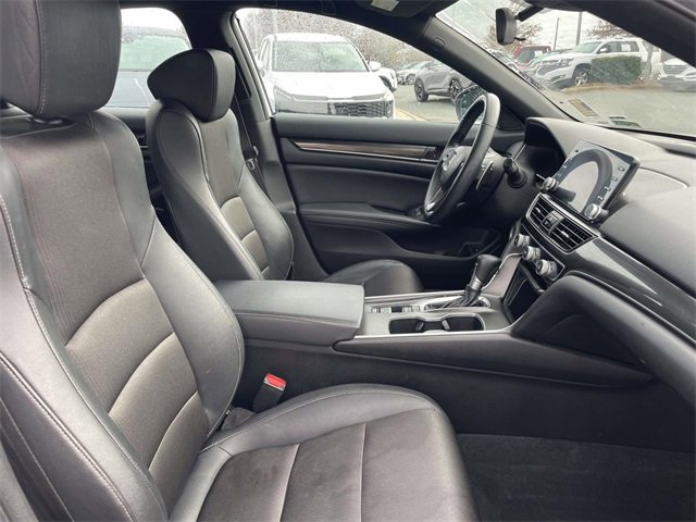 Used 2022 Honda Accord Sport image 19