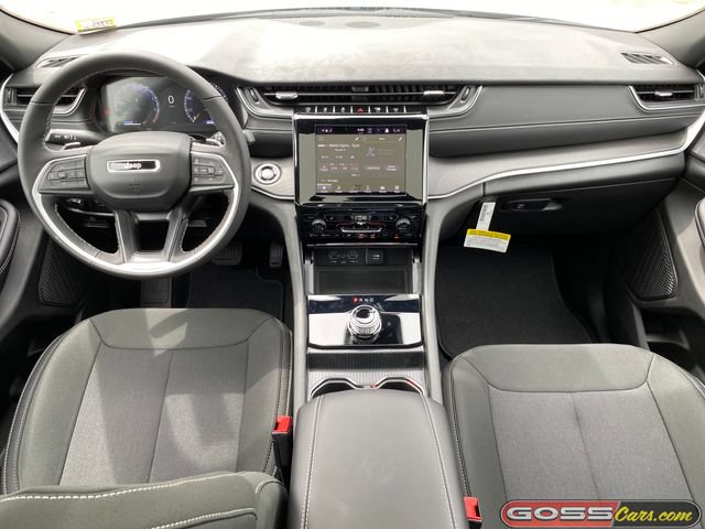 New 2026 Jeep Grand Cherokee Laredo X AWD/4WD image 9