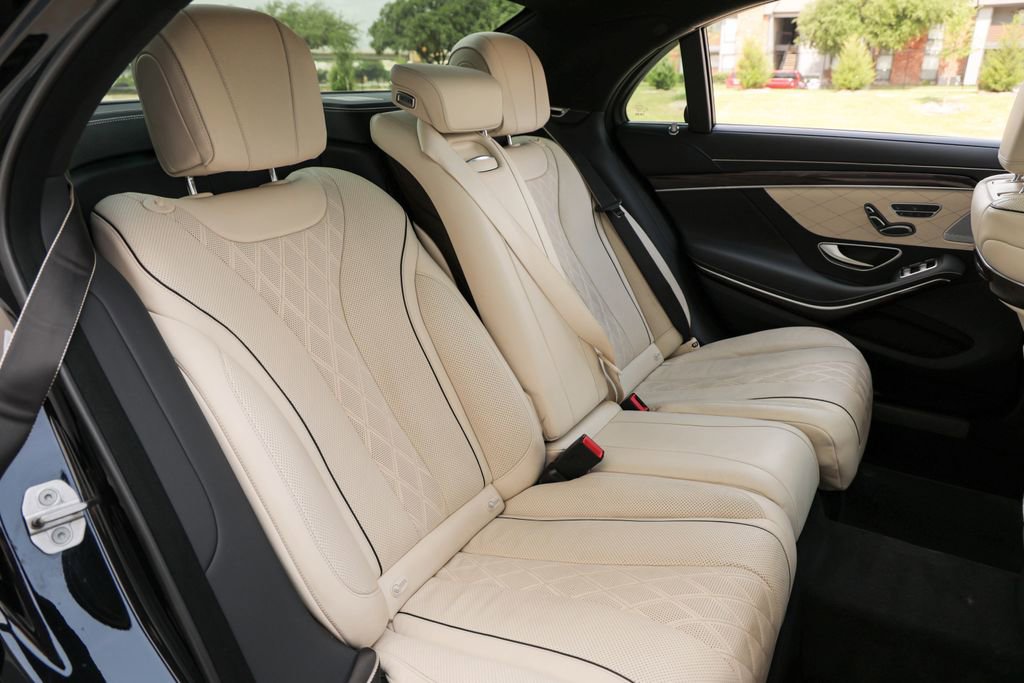 Used 2018 Mercedes-Benz S 560 4MATIC Sedan image 28
