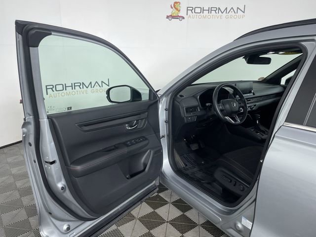Used 2025 Honda CR-V Sport image 17