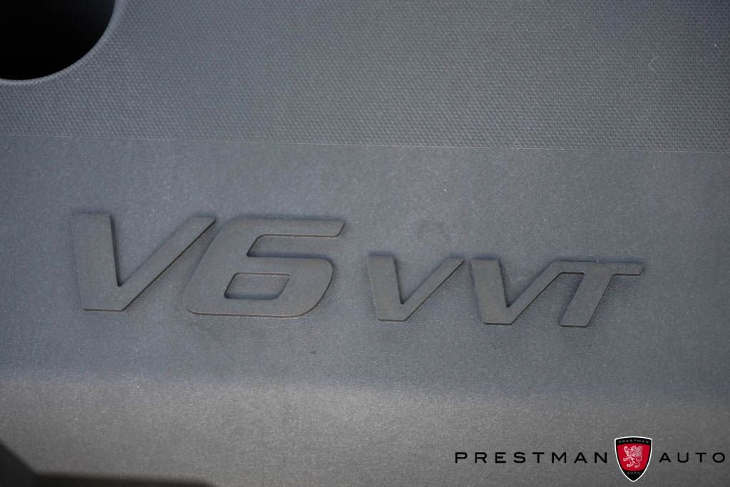 Used 2023 Chevrolet Traverse LT AWD/4WD image 52