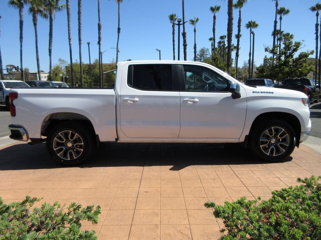 Used 2022 Chevrolet Silverado 1500 LT RWD image 5