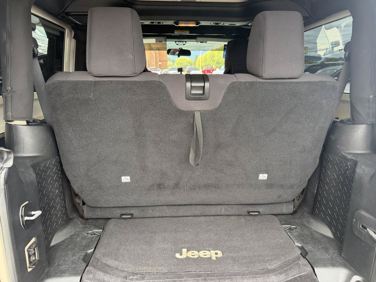 Used 2017 Jeep Wrangler Sport AWD/4WD image 19