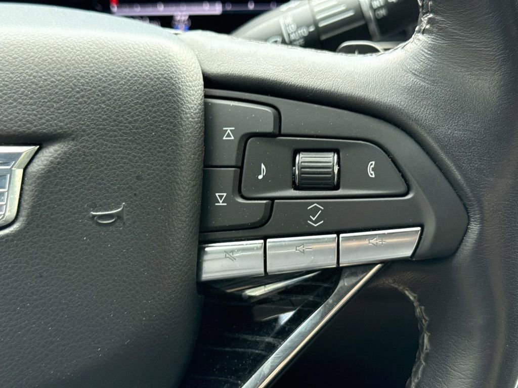 Used 2023 Cadillac Escalade Sport AWD/4WD image 37