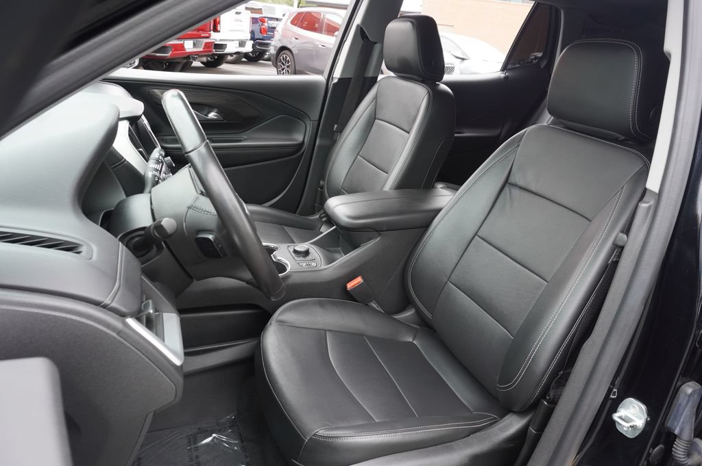 Certified 2022 GMC Terrain SLT FWD image 14