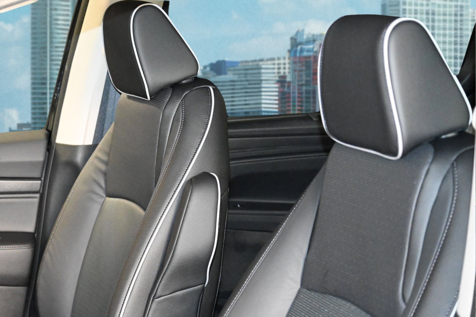 New 2026 Honda Odyssey Elite image 15