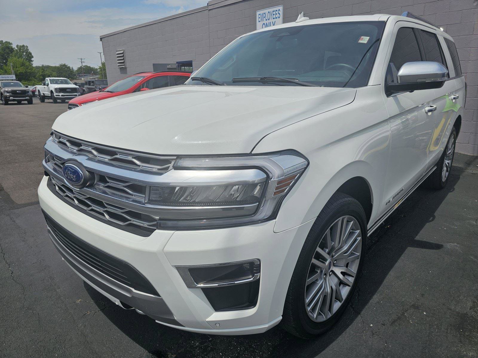 Used 2022 Ford Expedition Platinum image 1
