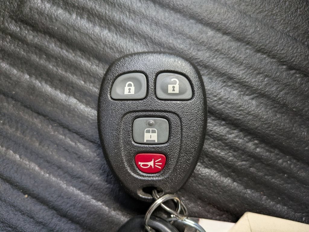Used 2024 Chevrolet Express 2500 RWD image 20