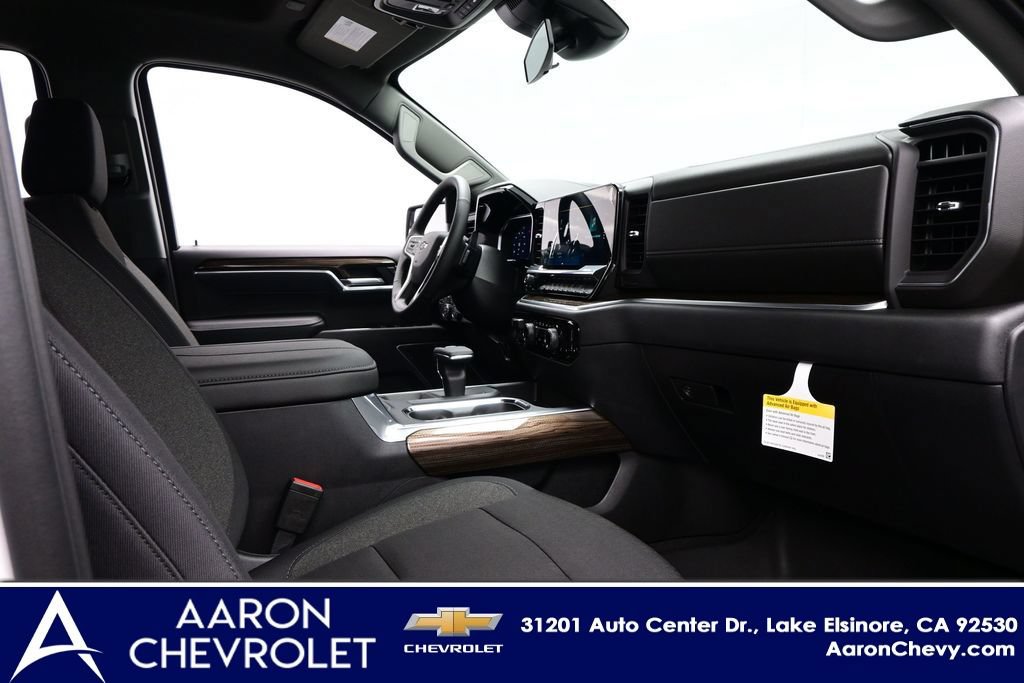 New 2026 Chevrolet Silverado 1500 RST w/ Convenience Package II AWD/4WD image 9