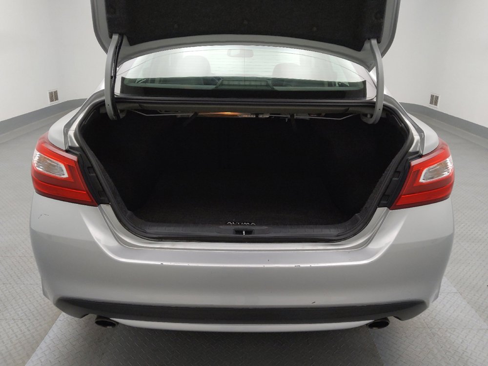 Used 2017 Nissan Altima 2.5 SL FWD image 29