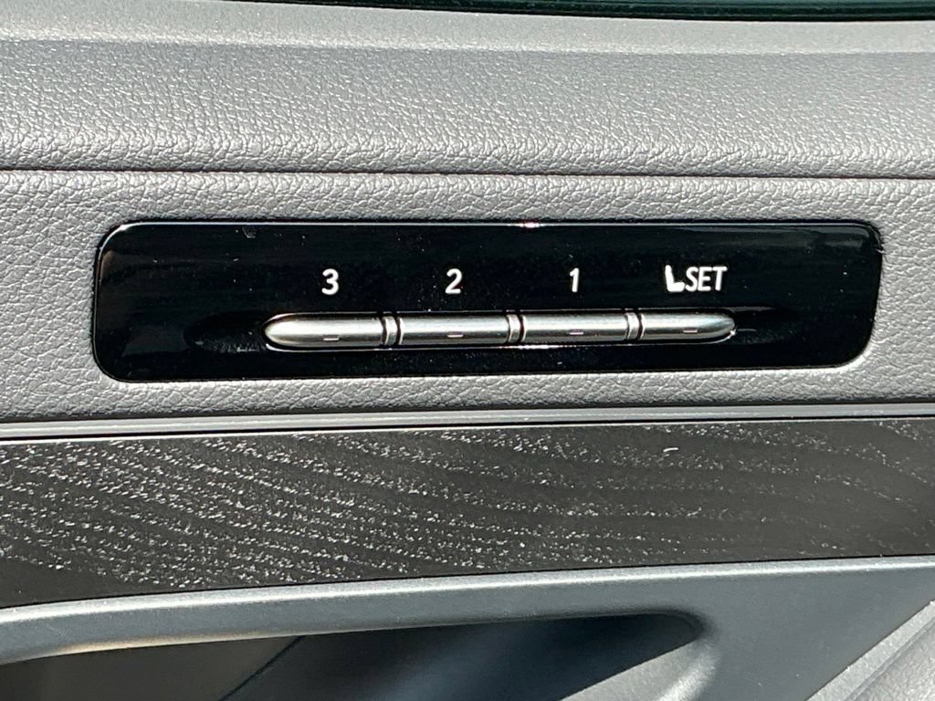 New 2026 Lexus LX 700h Luxury AWD/4WD image 11