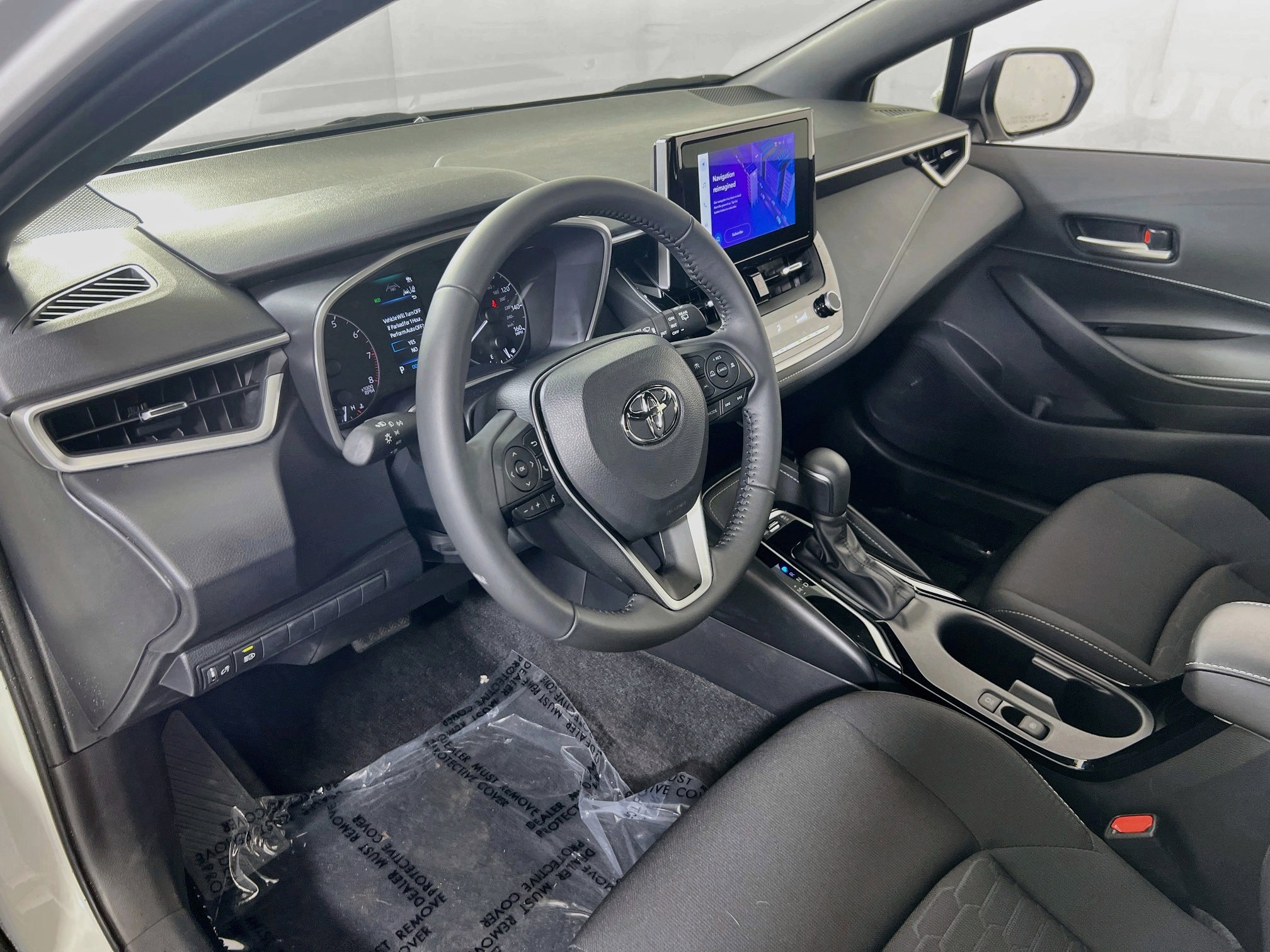 Used 2024 Toyota Corolla SE image 9