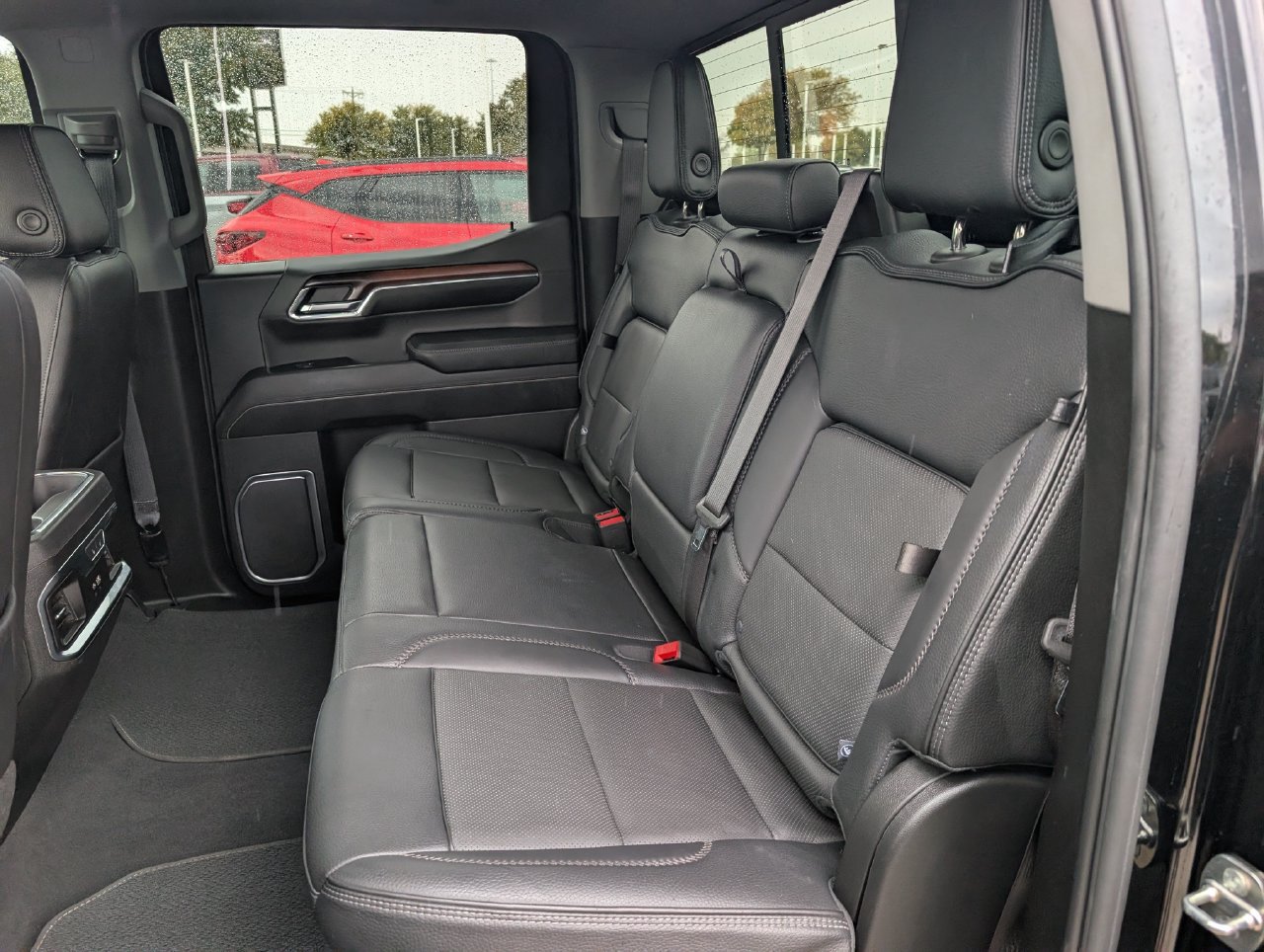 Used 2024 GMC Sierra 1500 Denali AWD/4WD image 27