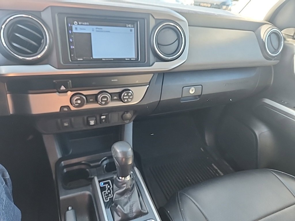 Used 2019 Toyota Tacoma SR5 image 14