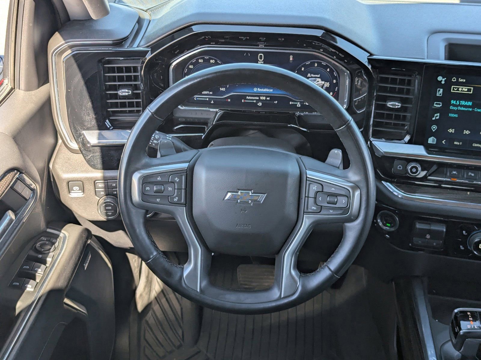 Used 2024 Chevrolet Silverado 1500 LT Trail Boss w/ Convenience Package II image 19