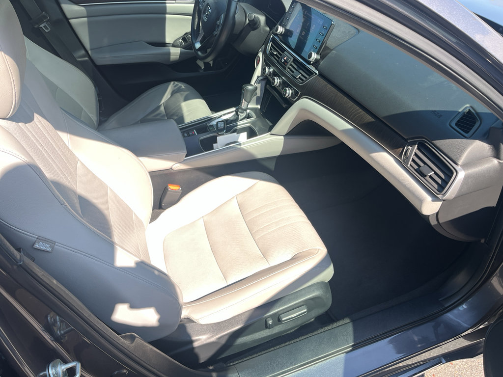 Used 2018 Honda Accord EX-L image 32