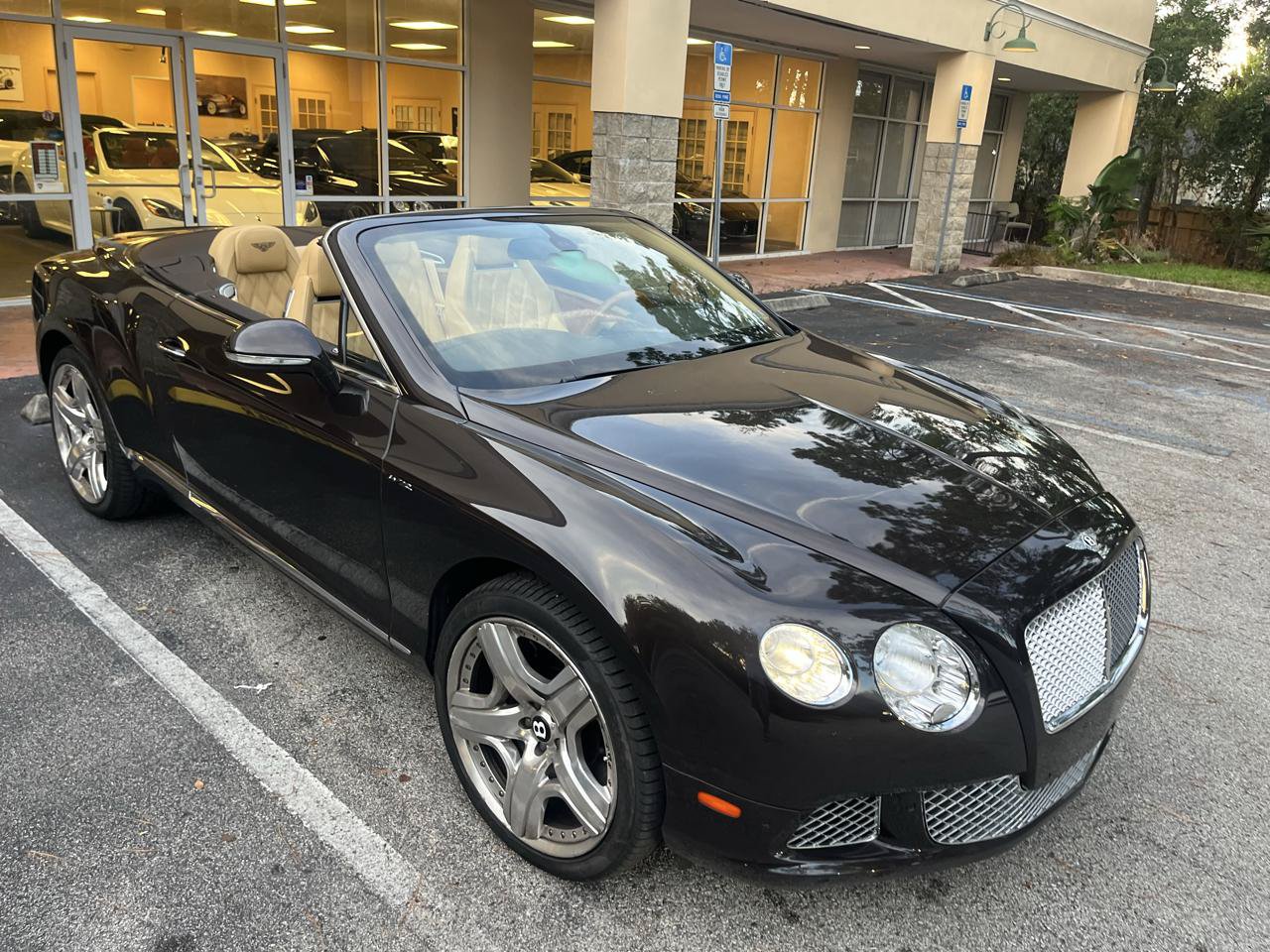 Used 2013 Bentley Continental GT AWD/4WD image 2