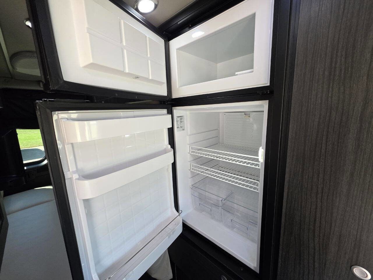 Used 2021 RAM ProMaster 3500 w/ RV Ready Prep Package image 28