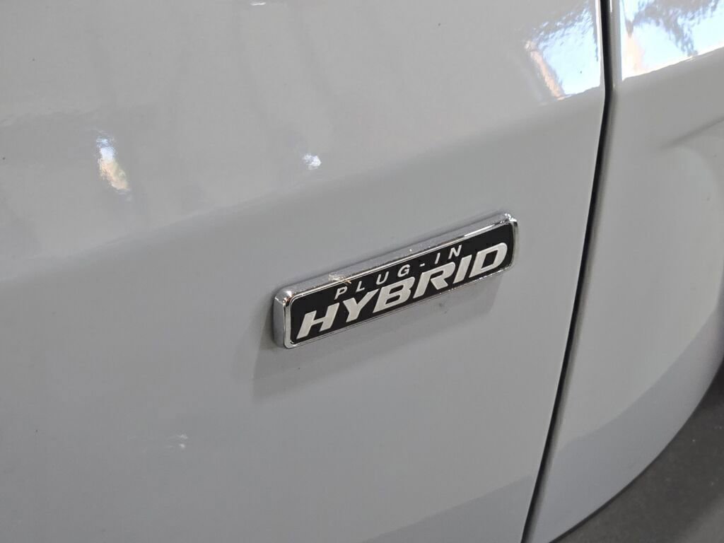 New 2025 Ford Escape SE w/ Class II Trailer Tow Package image 20