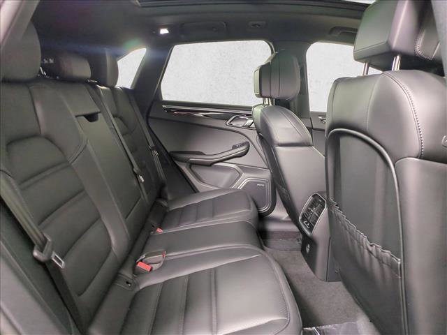 New 2026 Porsche Macan S image 25