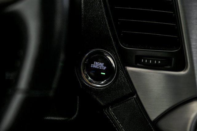 Used 2020 GMC Yukon SLT w/ Premium Edition image 23