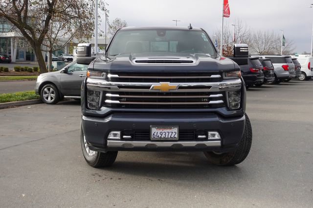 Used 2020 Chevrolet Silverado 3500 High Country w/ Technology Package image 2