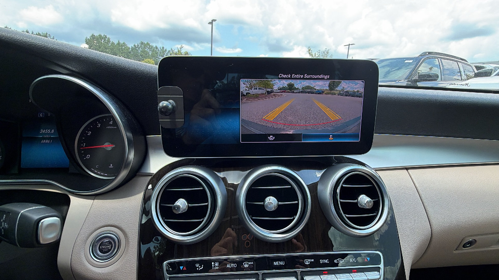 Used 2019 Mercedes-Benz C 300 Sedan image 32