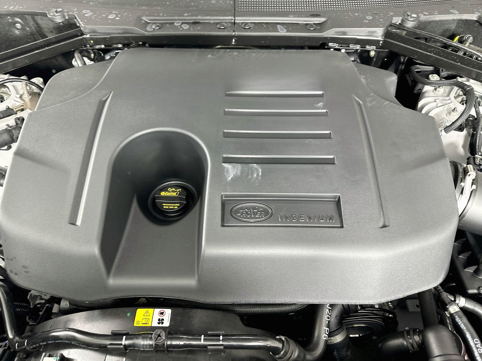 New 2026 Land Rover Defender 110 X-Dynamic SE AWD/4WD image 14