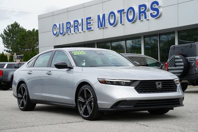 Used 2025 Honda Accord Sport image 1