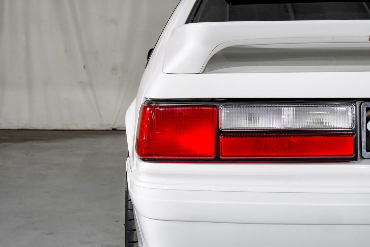 Used 1993 Ford Mustang GT RWD image 39