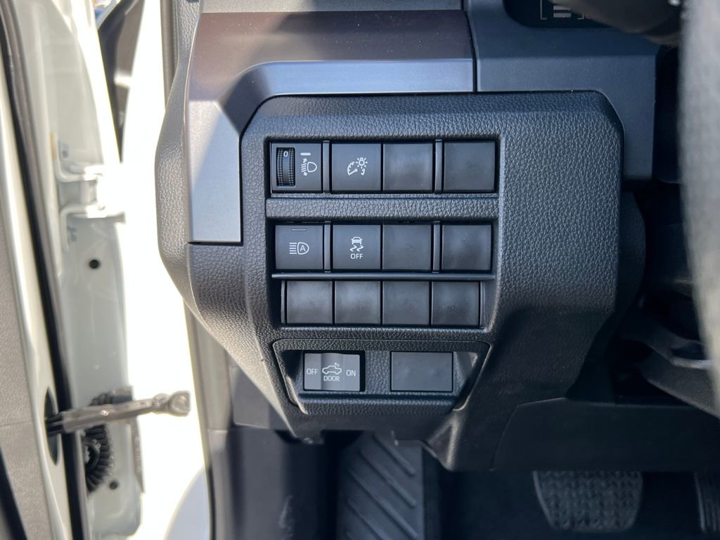 New 2026 Toyota Tacoma SR5 RWD image 21