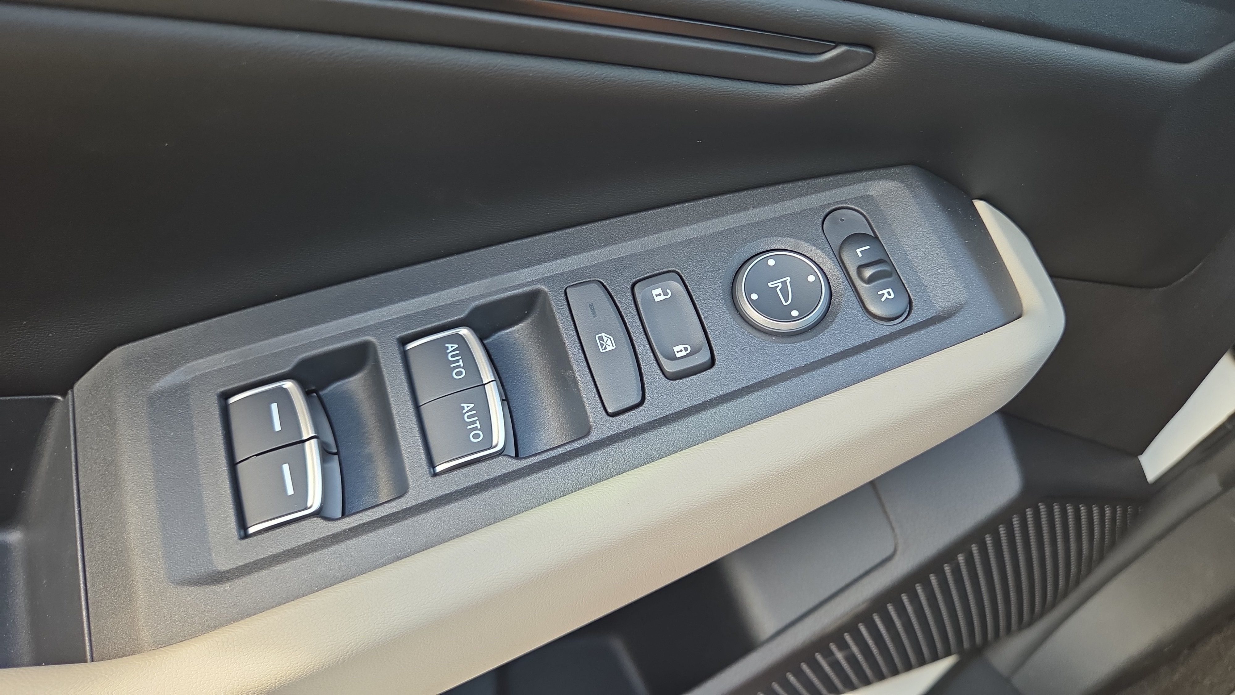 New 2026 Honda Accord SE image 32