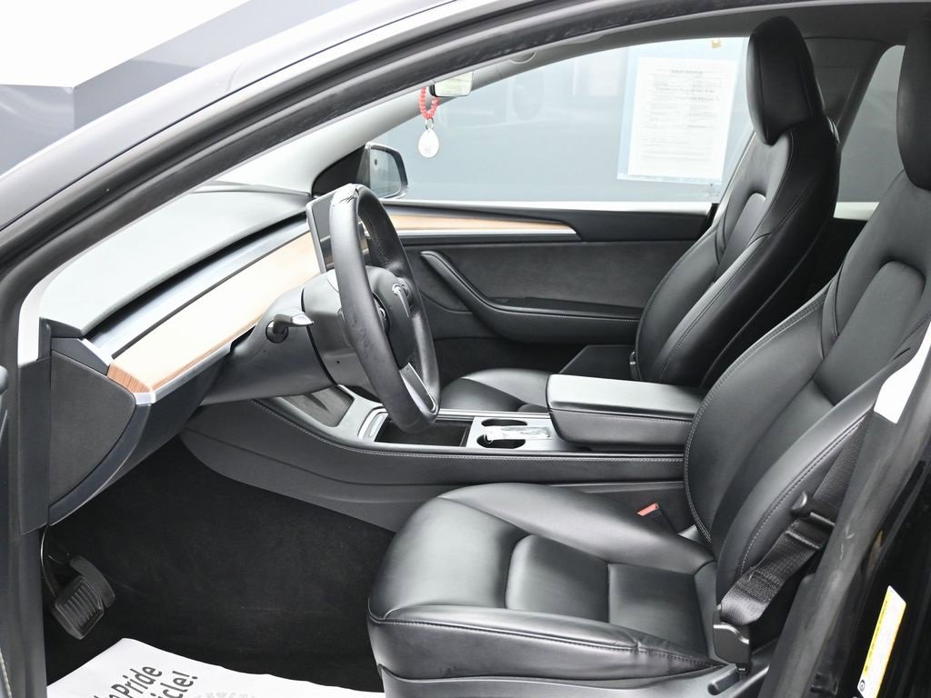 Used 2023 Tesla Model Y Long Range image 13