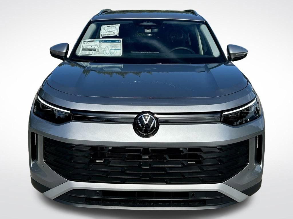 New 2026 Volkswagen Tiguan S image 8