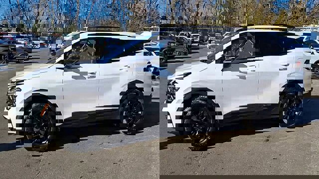 Used 2025 Kia Sportage X-Pro image 4