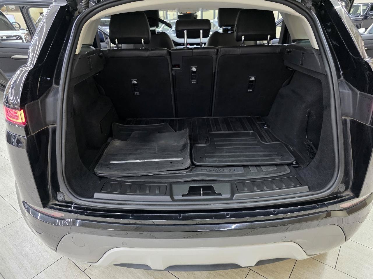 Used 2020 Land Rover Range Rover Evoque S AWD/4WD image 15