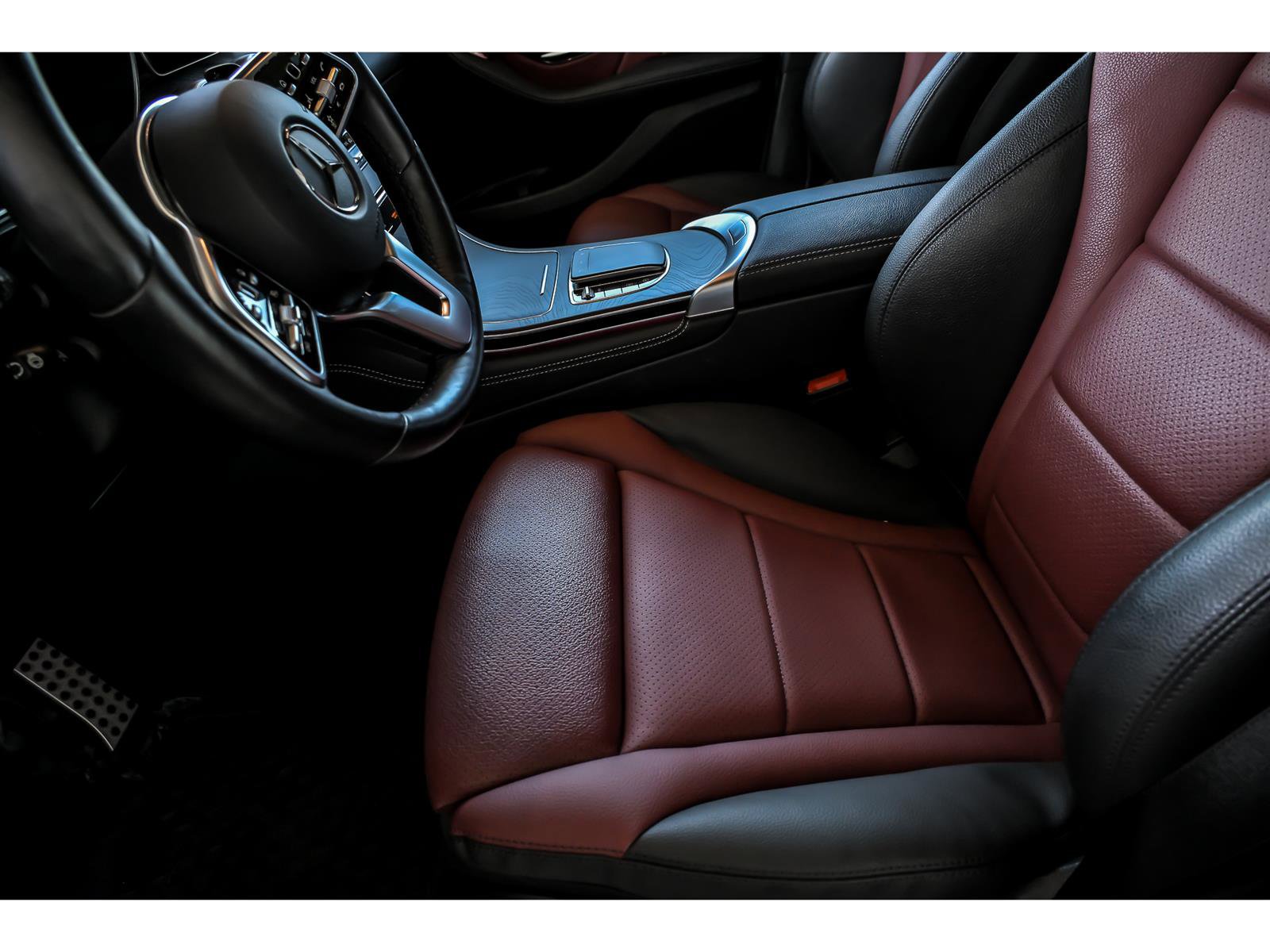 Certified 2020 Mercedes-Benz GLC 300 4MATIC image 11