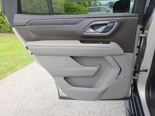 Certified 2022 GMC Yukon SLT w/ SLT Luxury Package RWD image 11