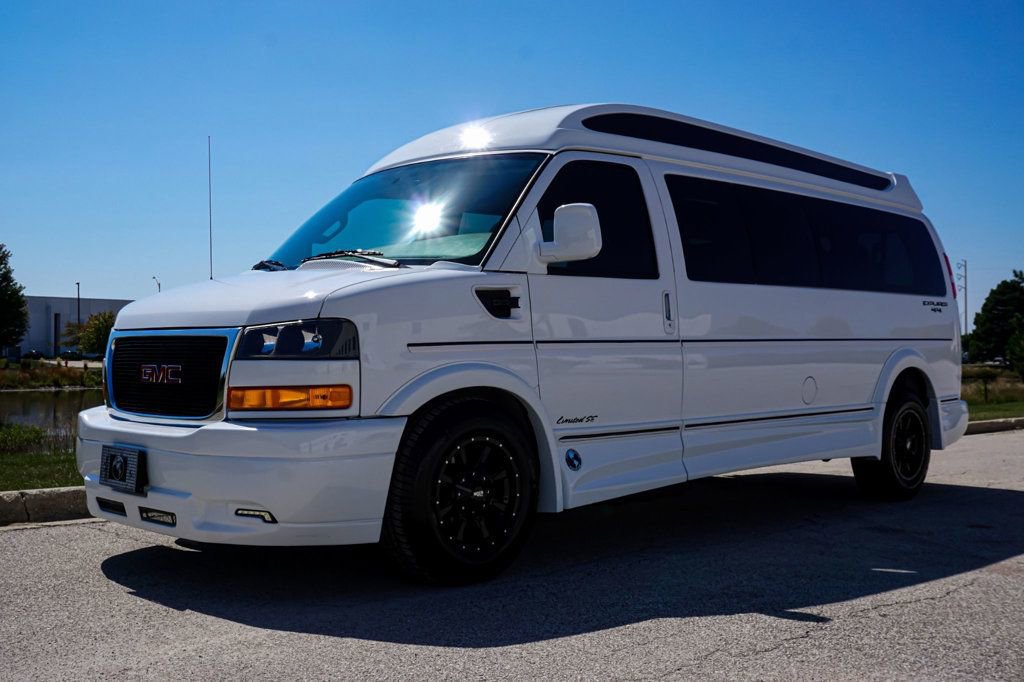 Used 2023 GMC Savana 2500 Extended image 4