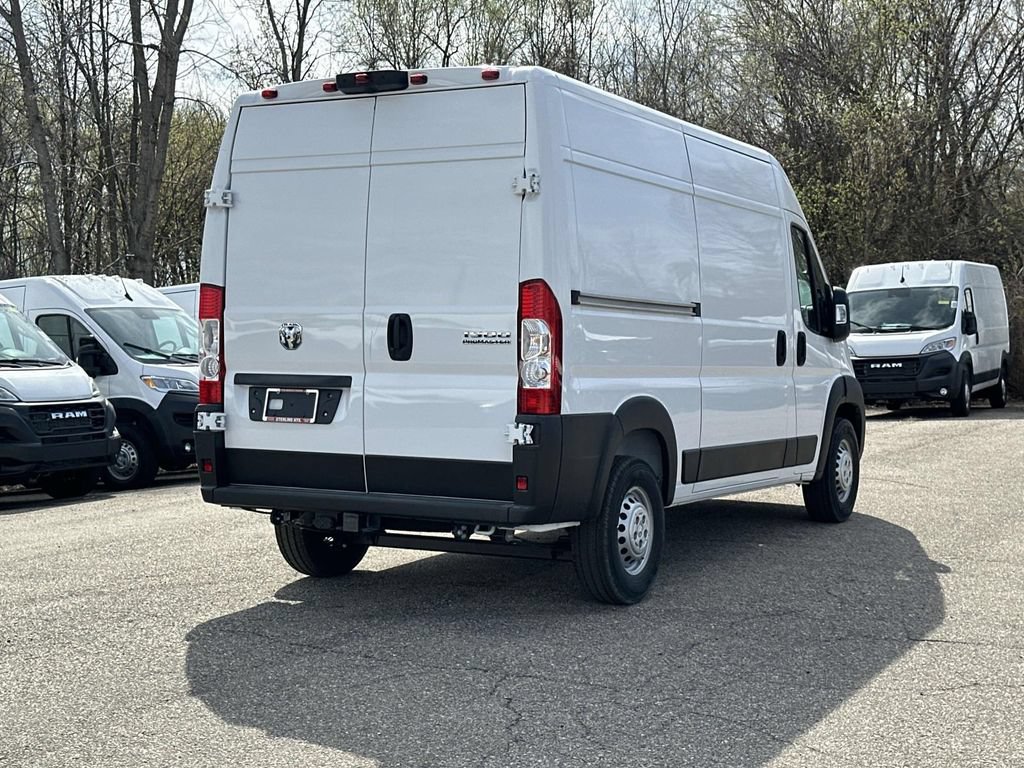 New 2026 RAM ProMaster 1500 w/ Convenience Group FWD image 3