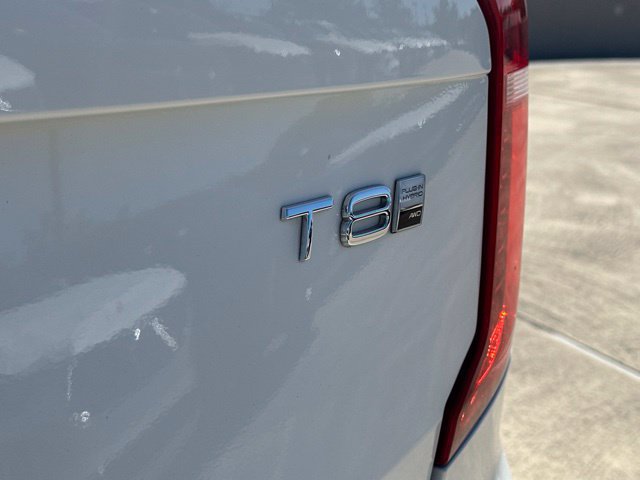 Certified 2025 Volvo XC90 T8 Plus AWD/4WD image 40