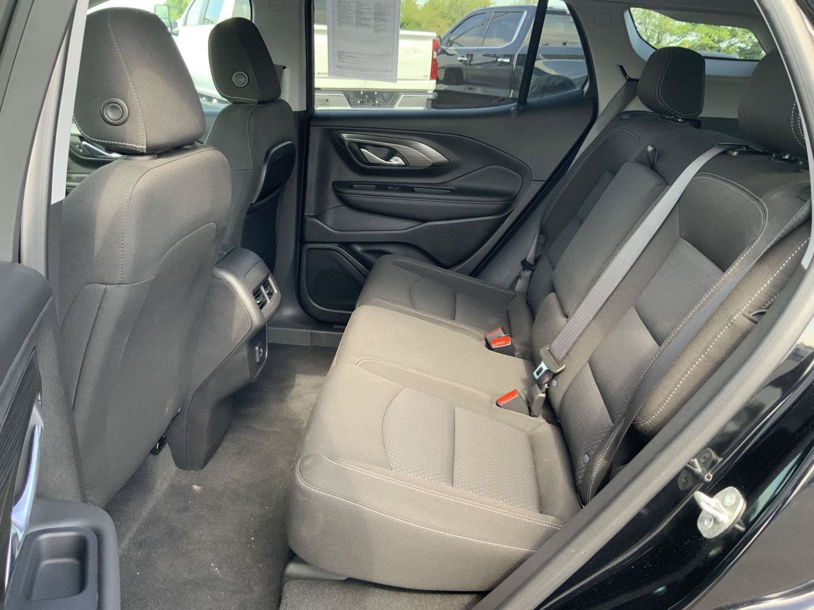 Used 2023 GMC Terrain SLE AWD/4WD image 47